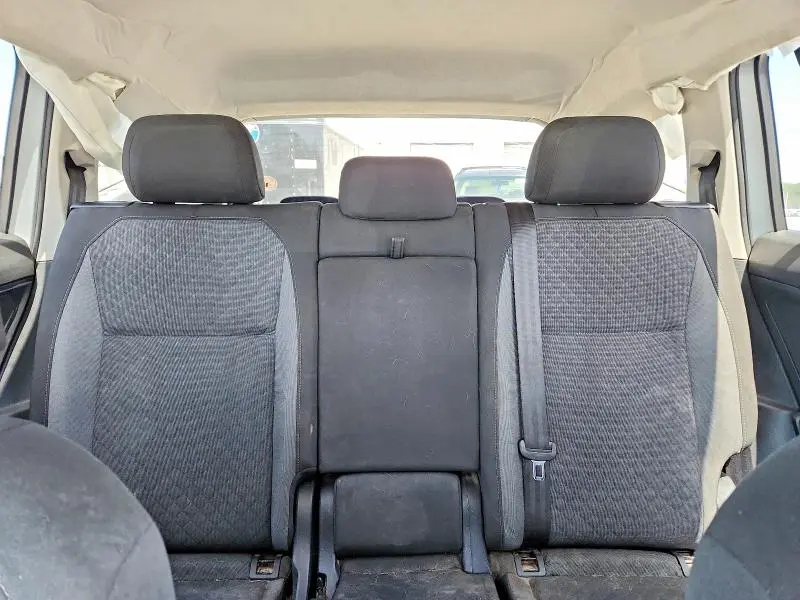 2019 VOLKSWAGEN TIGUAN S  