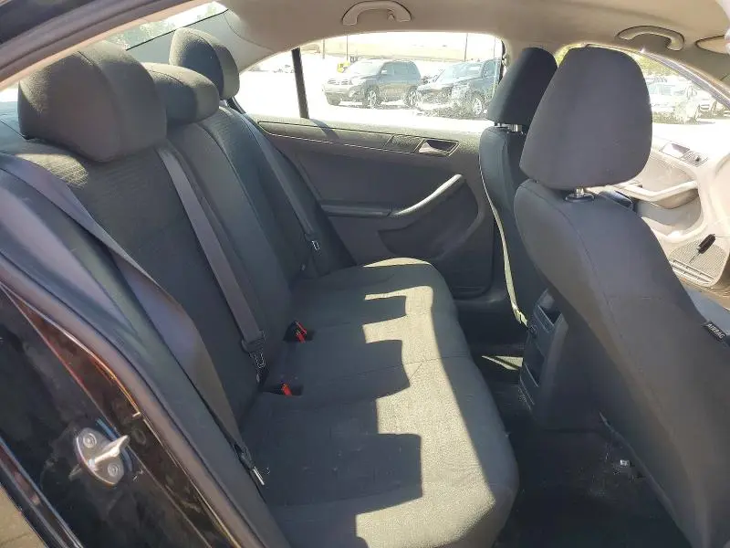 2015 VOLKSWAGEN JETTA BASE  