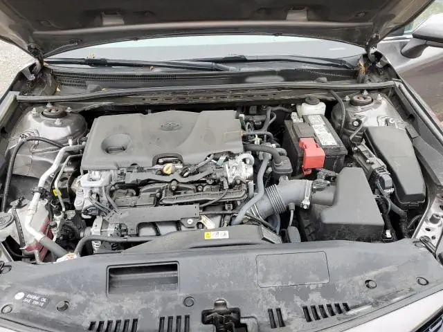 2022 TOYOTA CAMRY LE  