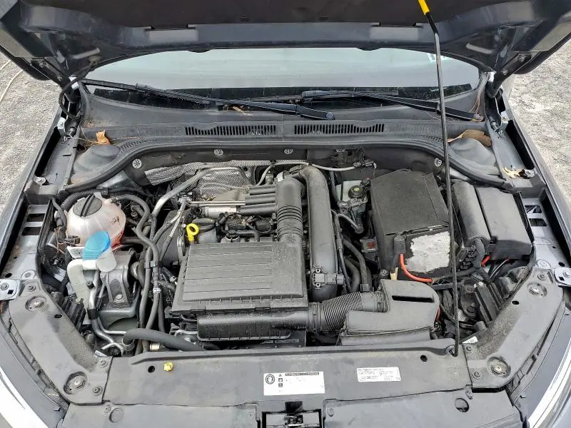 2016 VOLKSWAGEN JETTA SE  