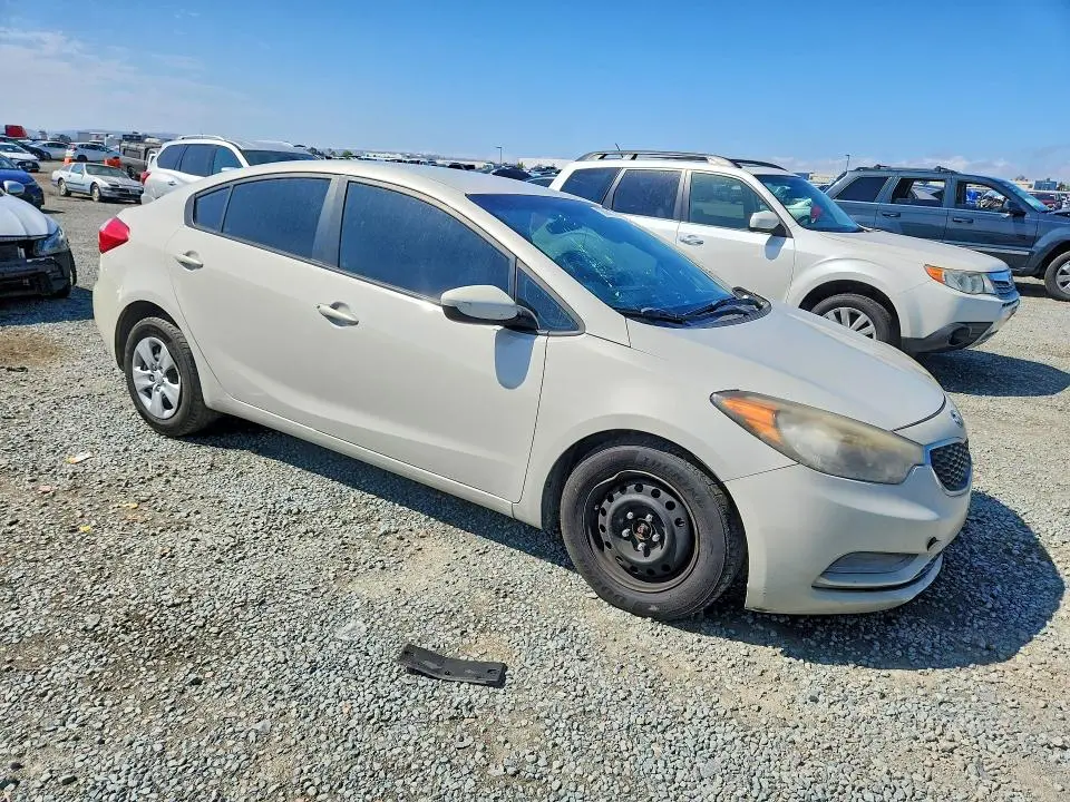 2015 KIA FORTE LX  