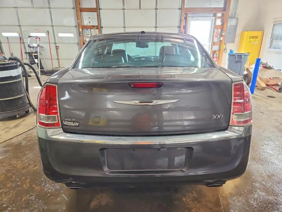 2014 CHRYSLER 300   