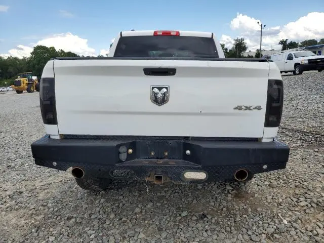 2015 RAM 1500 ST  