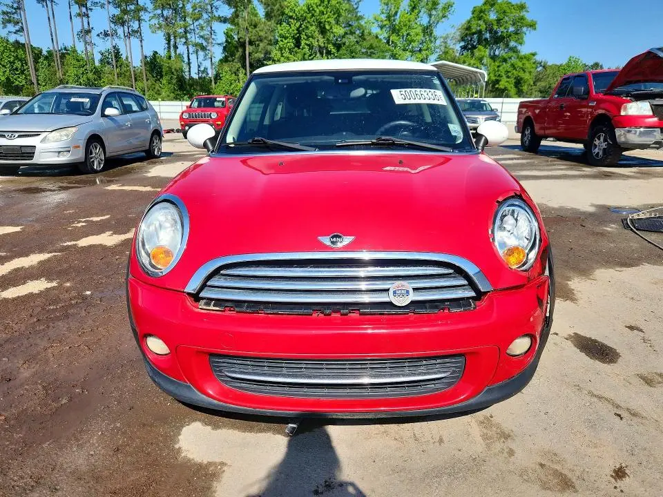 2012 MINI COOPER   