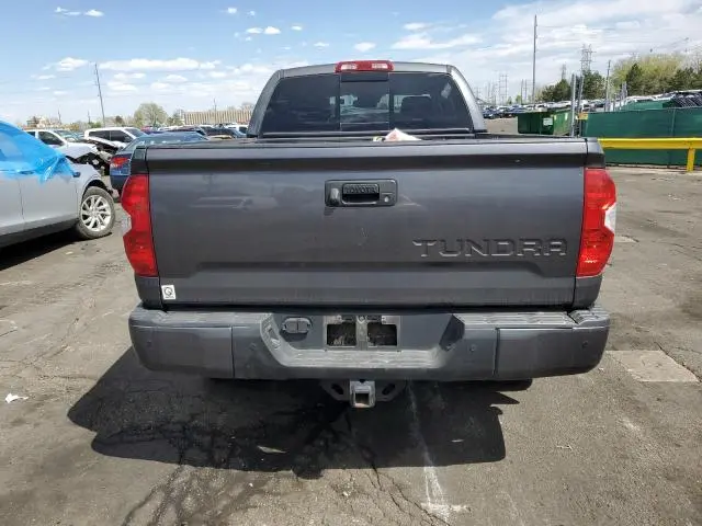 2018 TOYOTA TUNDRA DOUBLE CAB SR  
