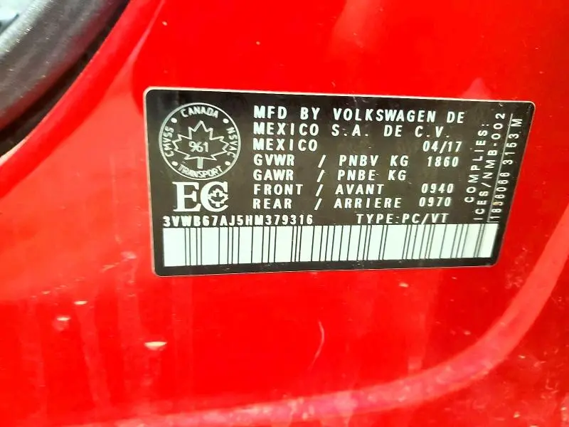 2017 VOLKSWAGEN JETTA SE  
