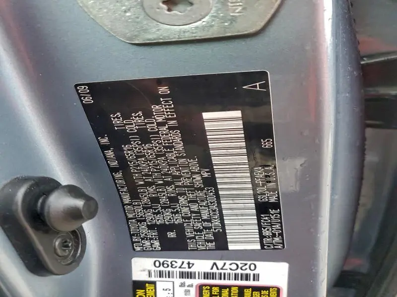 2010 TOYOTA SIENNA LE 7 PASSENGER  