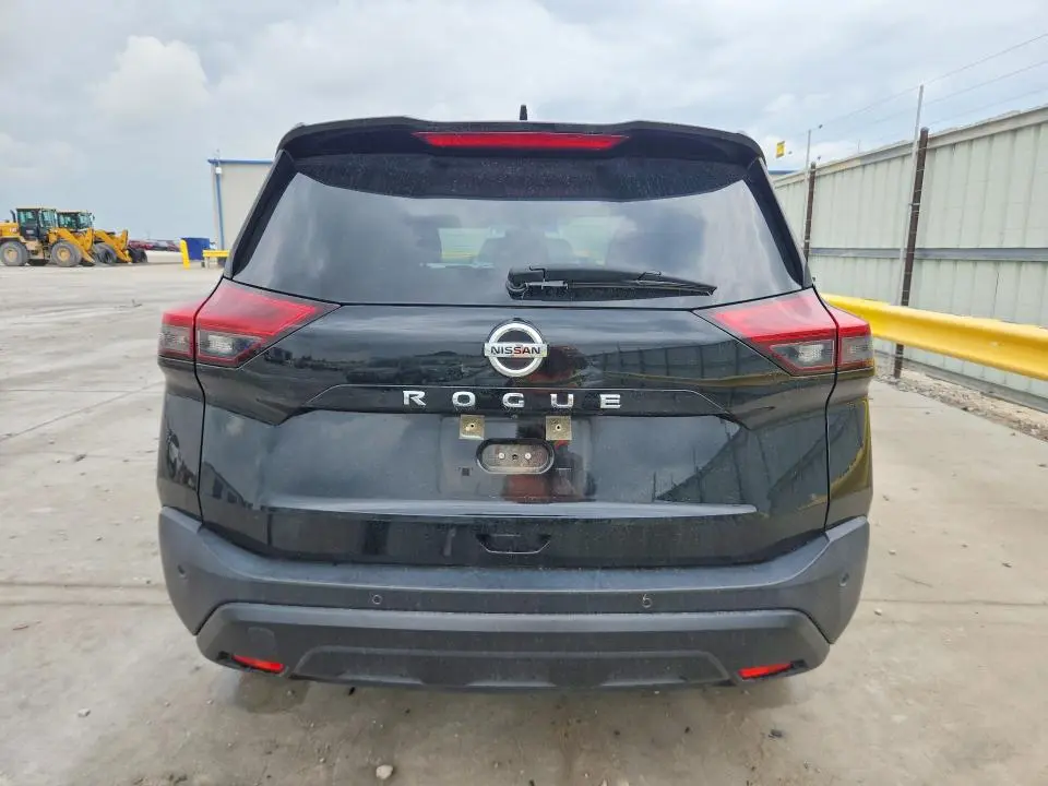 2021 NISSAN ROGUE S  
