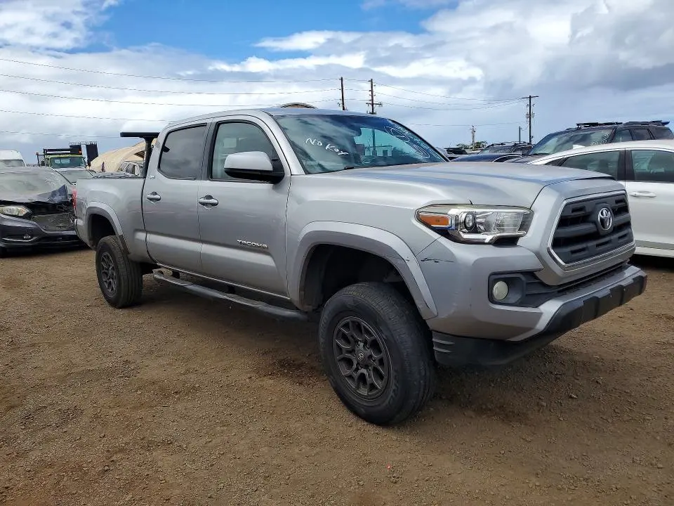 2017 TOYOTA TACOMA SR5 V6  