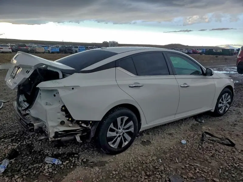 2019 NISSAN ALTIMA S  