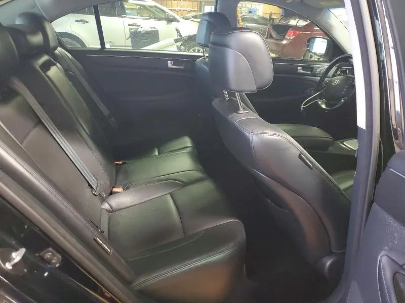 2013 HYUNDAI GENESIS 3.8L  