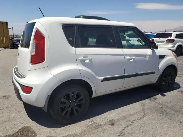 2013 KIA SOUL +  