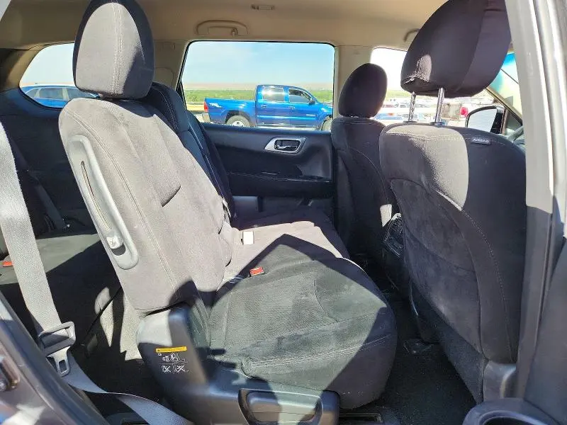 2015 NISSAN PATHFINDER S  
