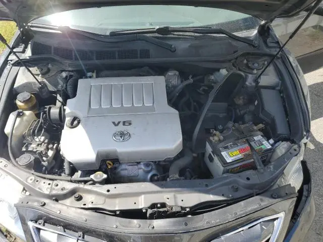 2011 TOYOTA CAMRY SE  