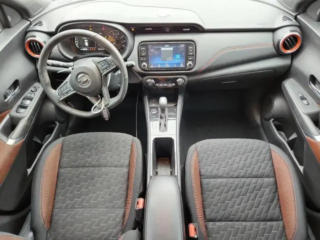 2021 NISSAN KICKS SR  