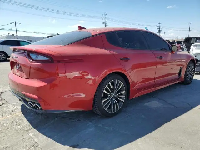 2019 KIA STINGER
