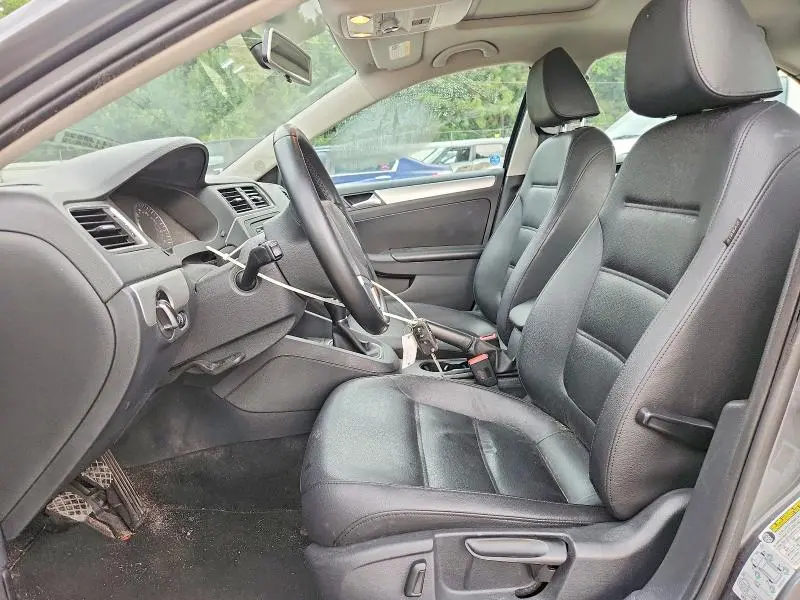 2014 VOLKSWAGEN JETTA SE  