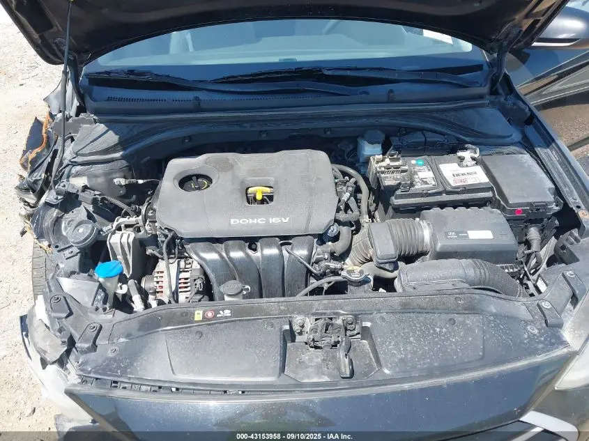 2017 HYUNDAI ELANTRA SE