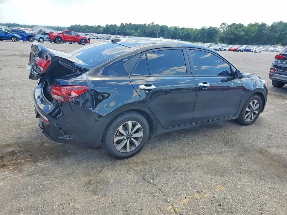 2023 KIA RIO S  