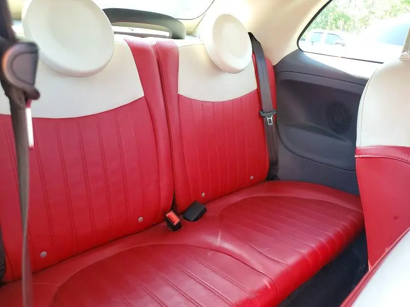 2012 FIAT 500 LOUNGE  