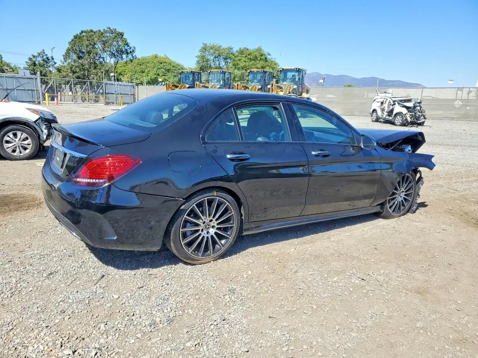 2021 MERCEDES-BENZ C 300  