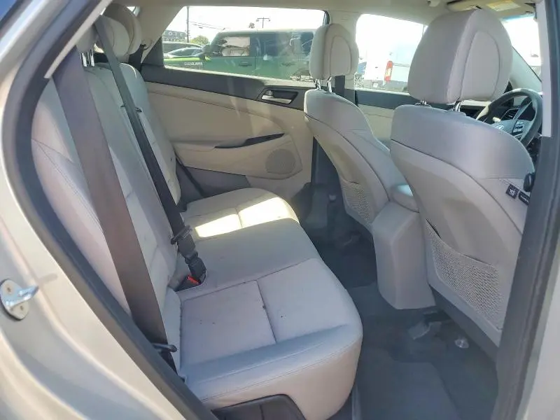 2018 HYUNDAI TUCSON SEL  