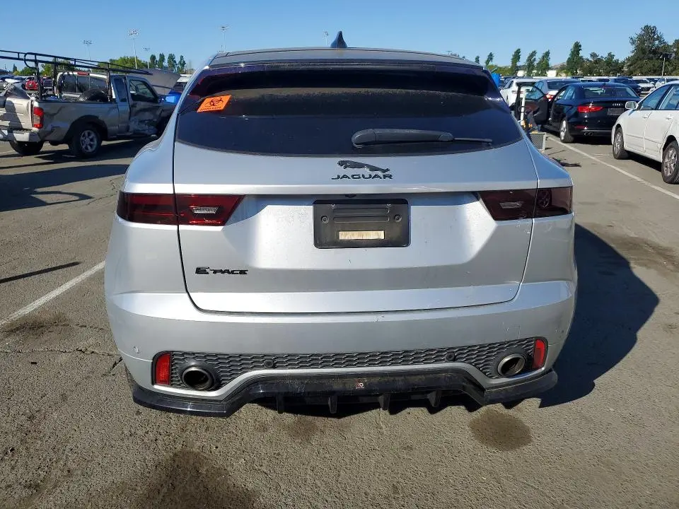 2020 JAGUAR E-PACE R-DYNAMIC SE  