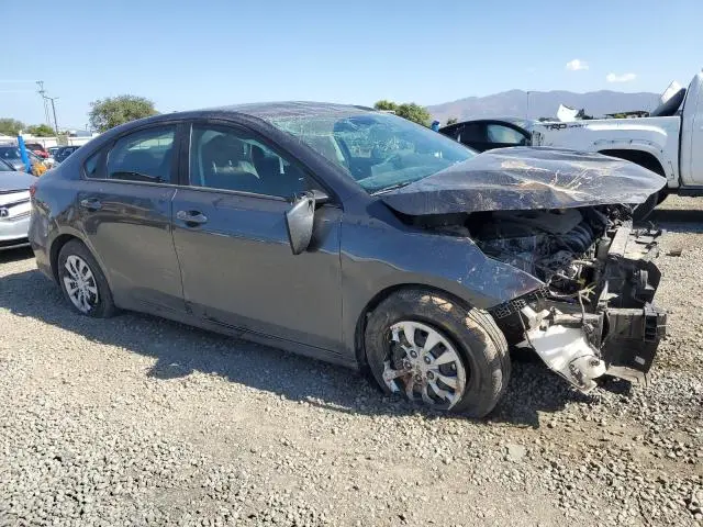 2023 KIA FORTE LX  