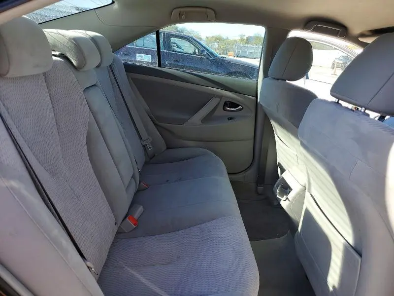 2011 TOYOTA CAMRY BASE  