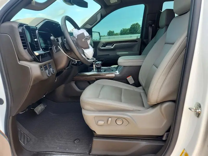 2025 CHEVROLET SILVERADO K1500 RST  