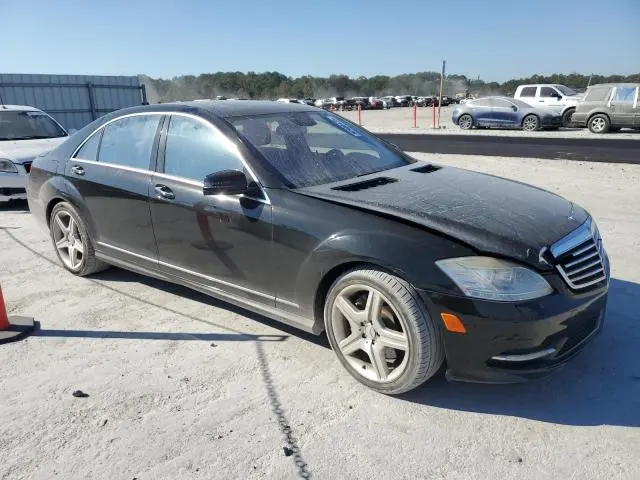 2010 MERCEDES-BENZ S 550  