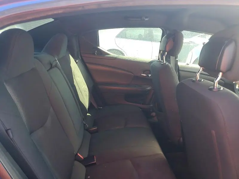 2013 DODGE AVENGER SE  