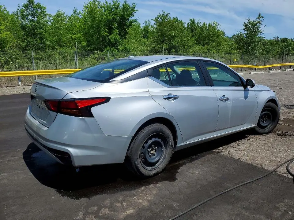 2019 NISSAN ALTIMA S  