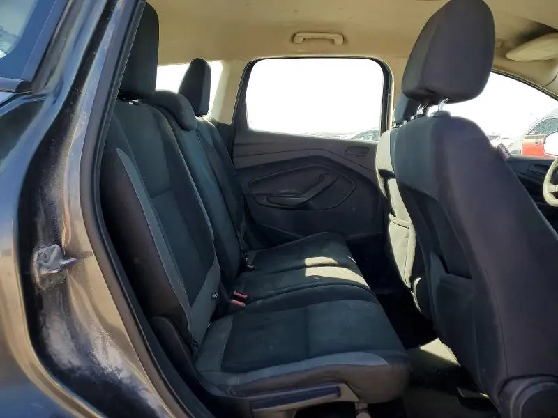 2016 FORD ESCAPE S  