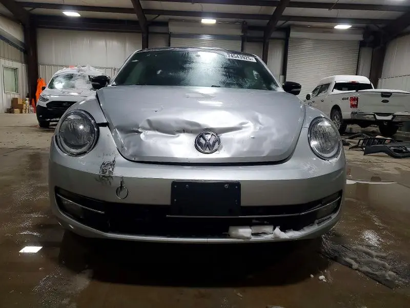2012 VOLKSWAGEN BEETLE TURBO  