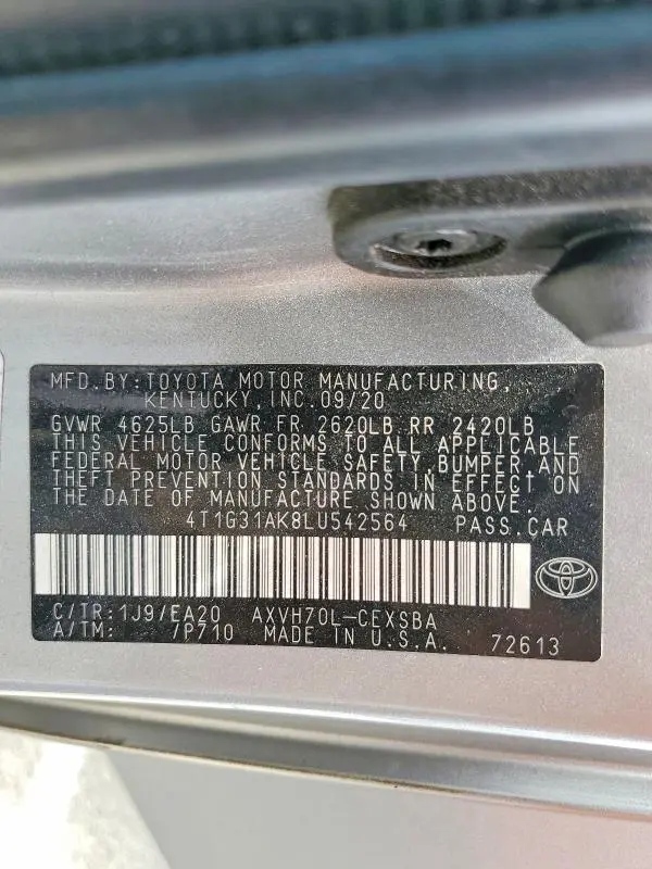 2020 TOYOTA CAMRY SE  