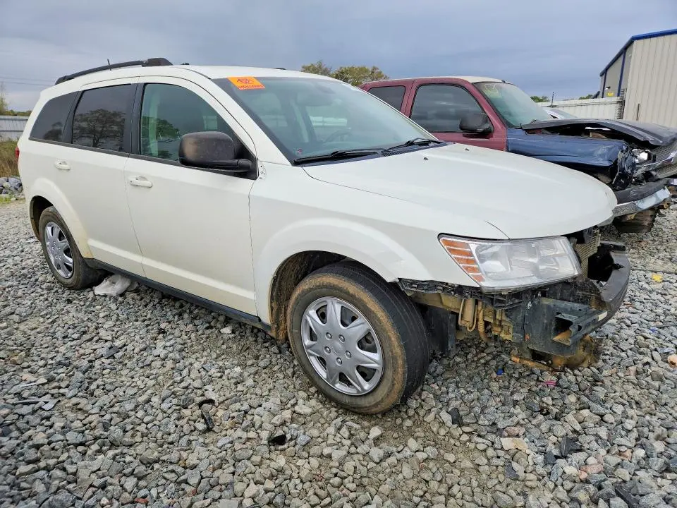 2019 DODGE JOURNEY SE  
