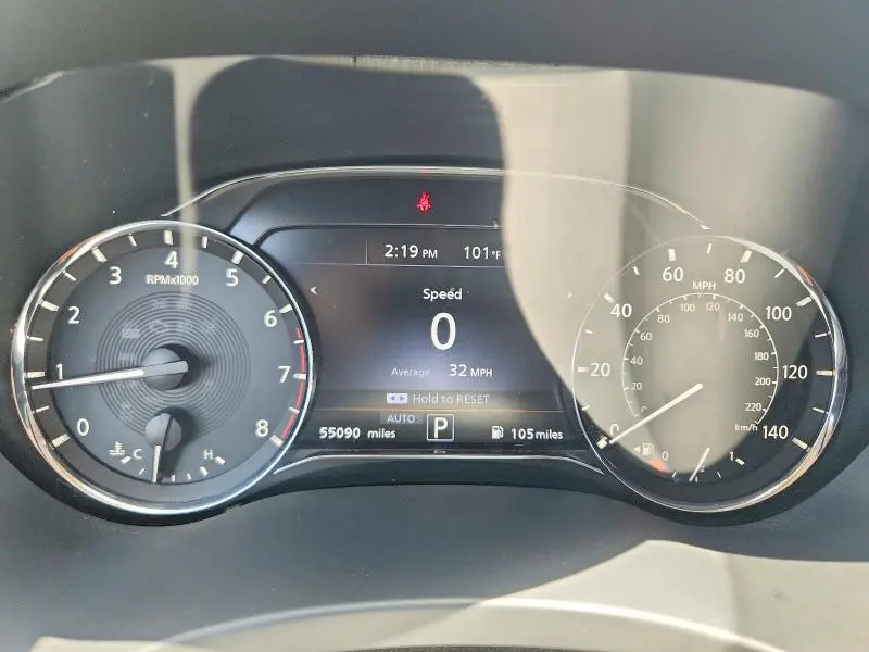 2022 INFINITI QX80 LUXE  