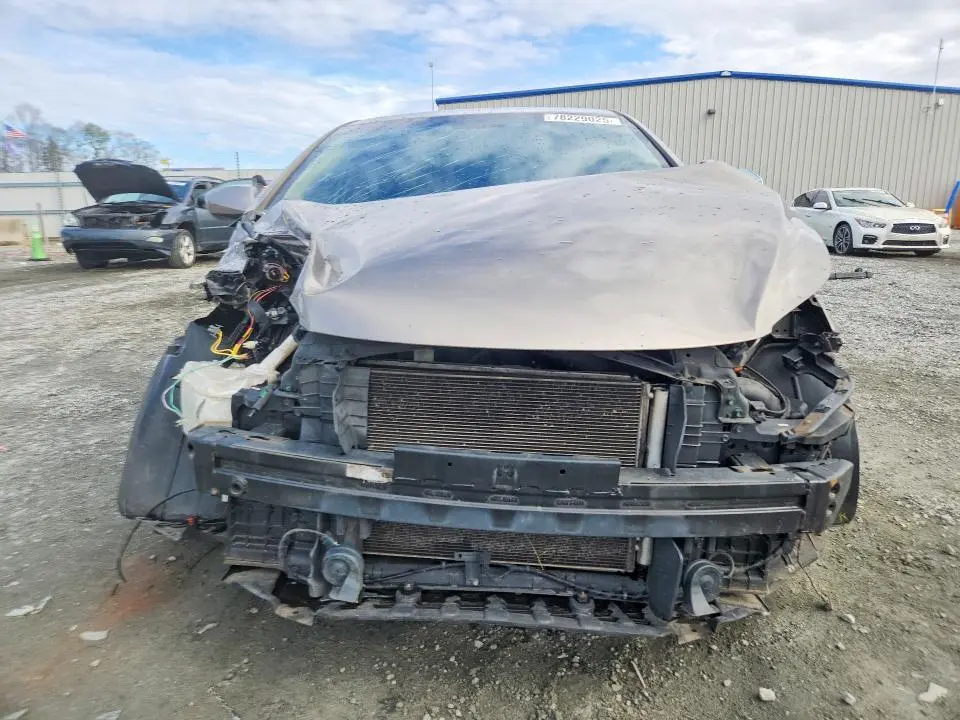 2013 HYUN ELANTRA GLS  