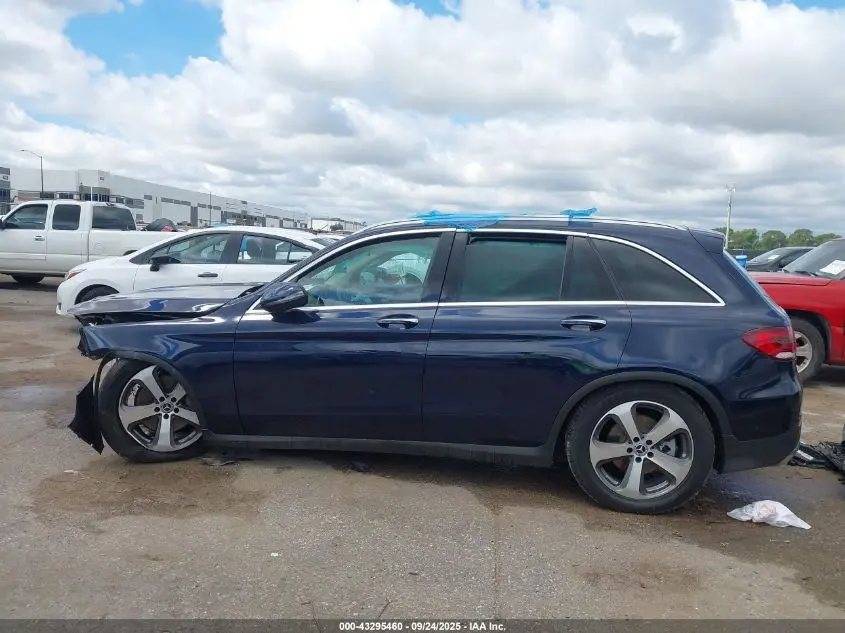 2022 MERCEDES-BENZ GLC 300 SUV