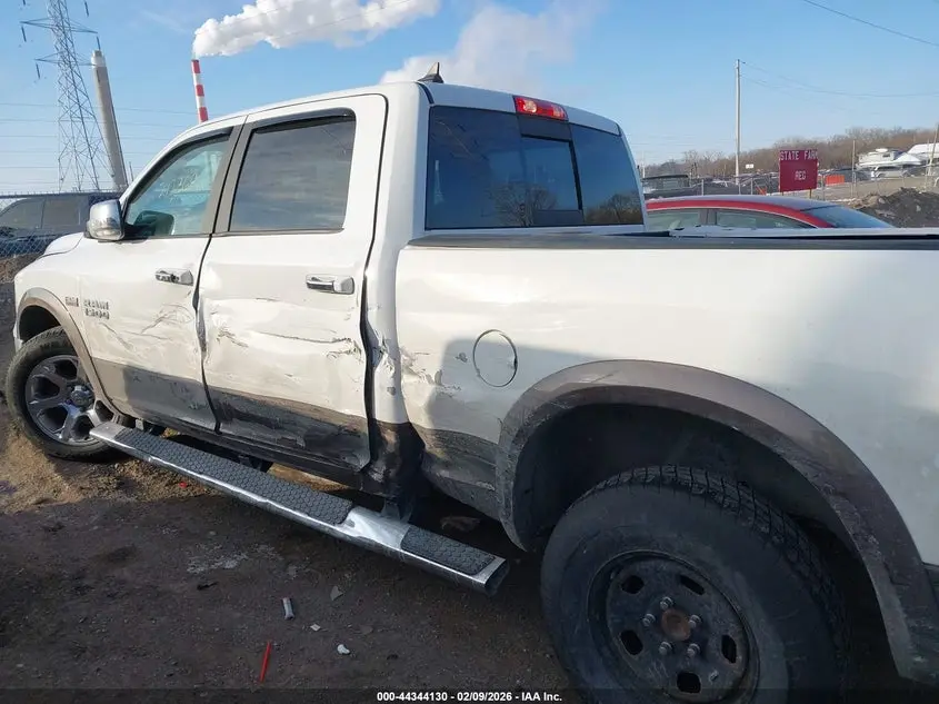 2018 RAM 1500 LARAMIE  4X4 6'4 BOX