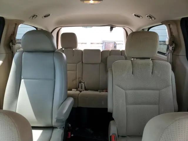 2016 DODGE GRAND CARAVAN SE  