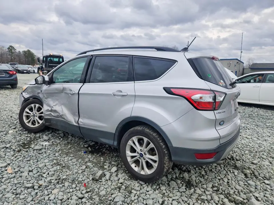 2018 FORD ESCAPE SEL  