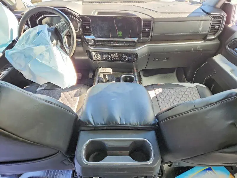 2023 CHEVROLET SILVERADO K1500 LT TRAIL BOSS  