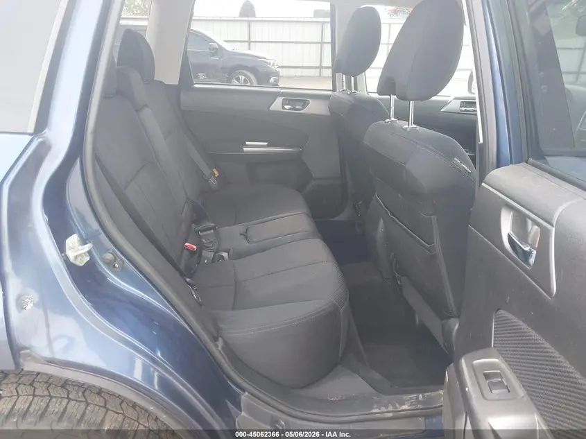 2011 SUBARU FORESTER 2.5X PREMIUM