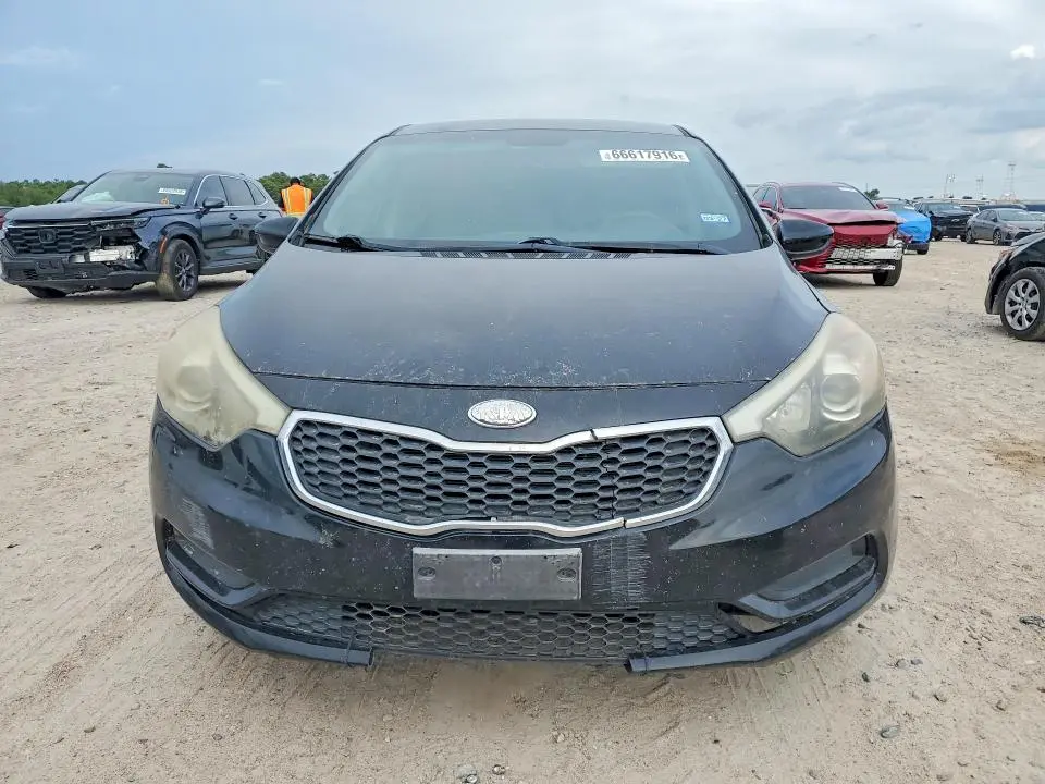 2014 KIA FORTE LX  