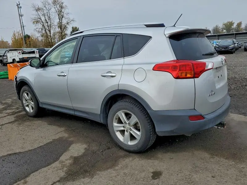 2014 TOYOTA RAV4 XLE  