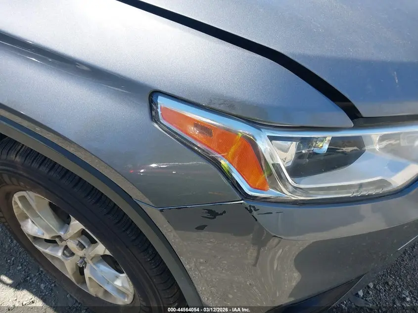 2018 CHEVROLET TRAVERSE LS