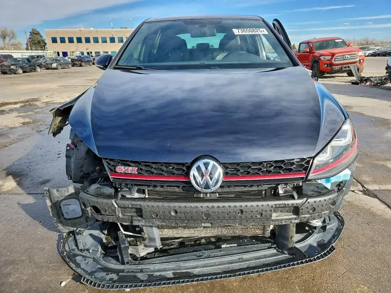 2017 VOLKSWAGEN GTI S/SE  