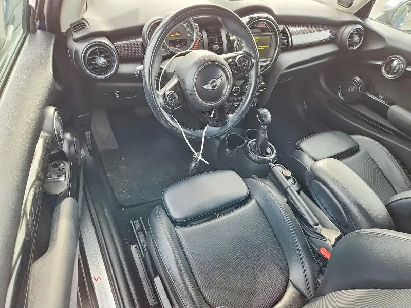 2015 MINI COOPER S  